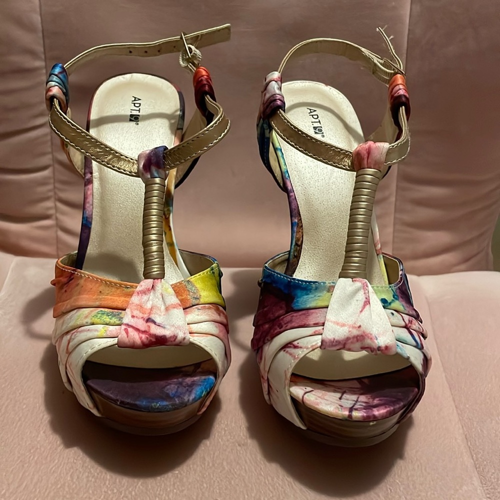 NWOT Apt. 9 Dress Heels Size 6